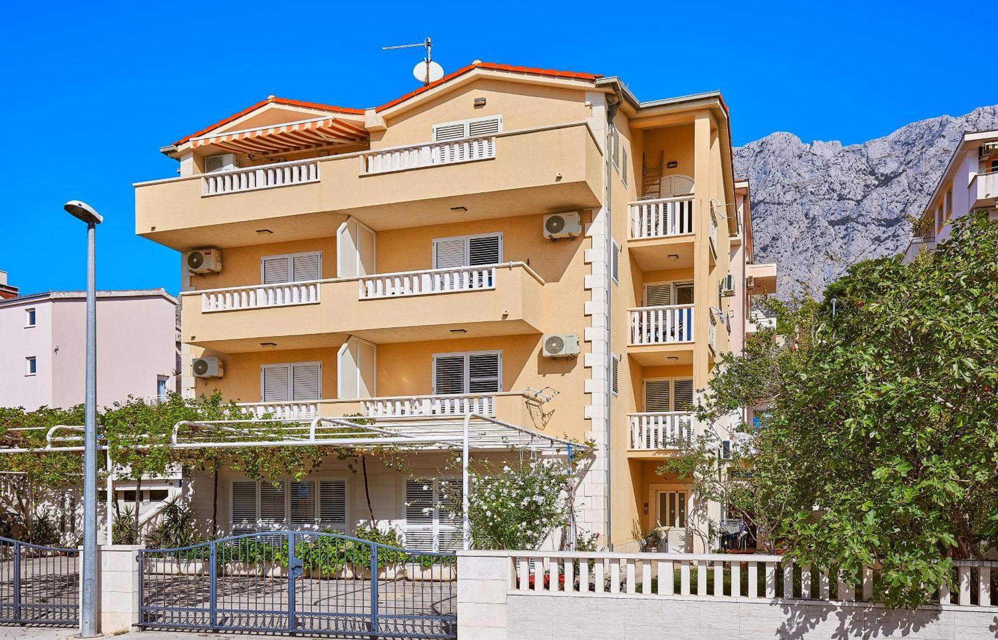 Ivica Apartma Makarska